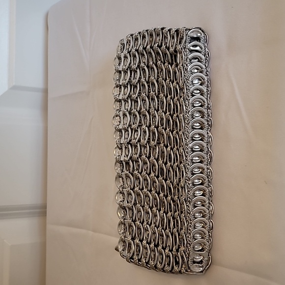 Escama studio upcycled pop top clutch - Picture 2 of 5